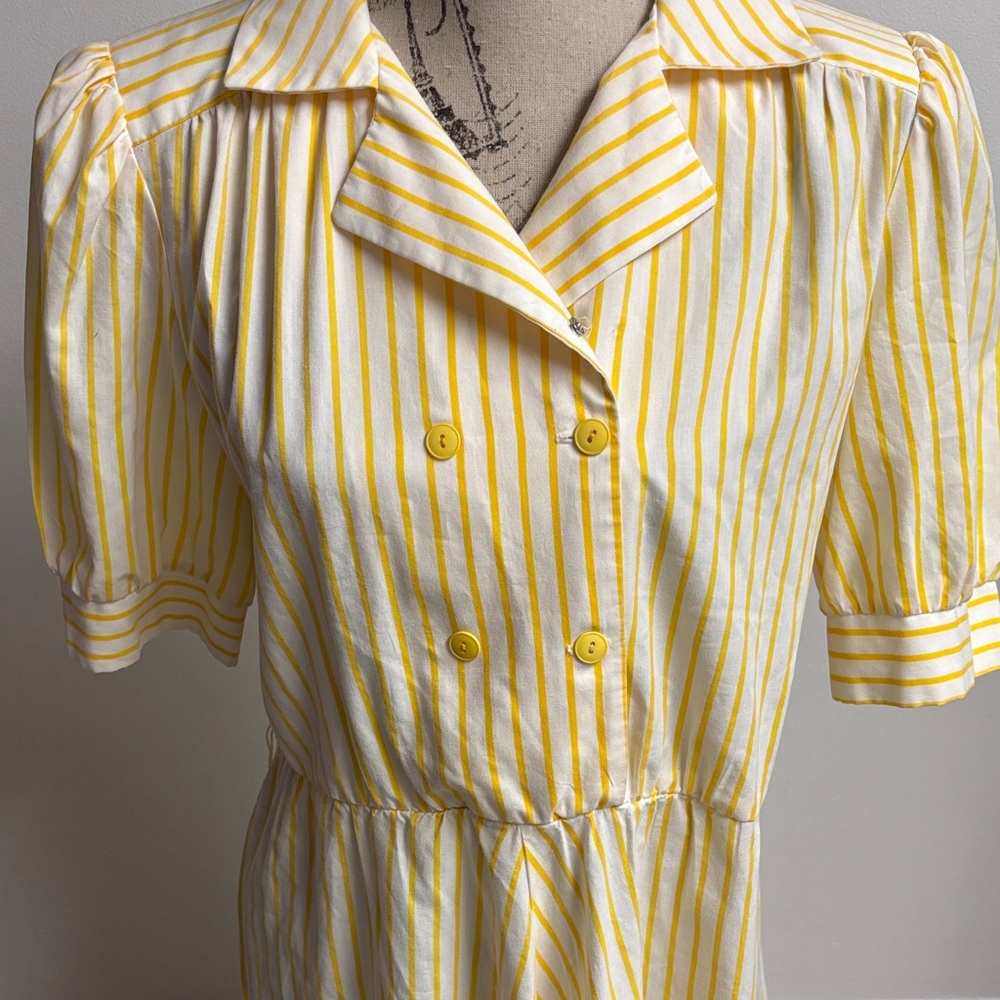 Vintage 60’s Yellow Striped Midi Dress - Picture 6 of 16